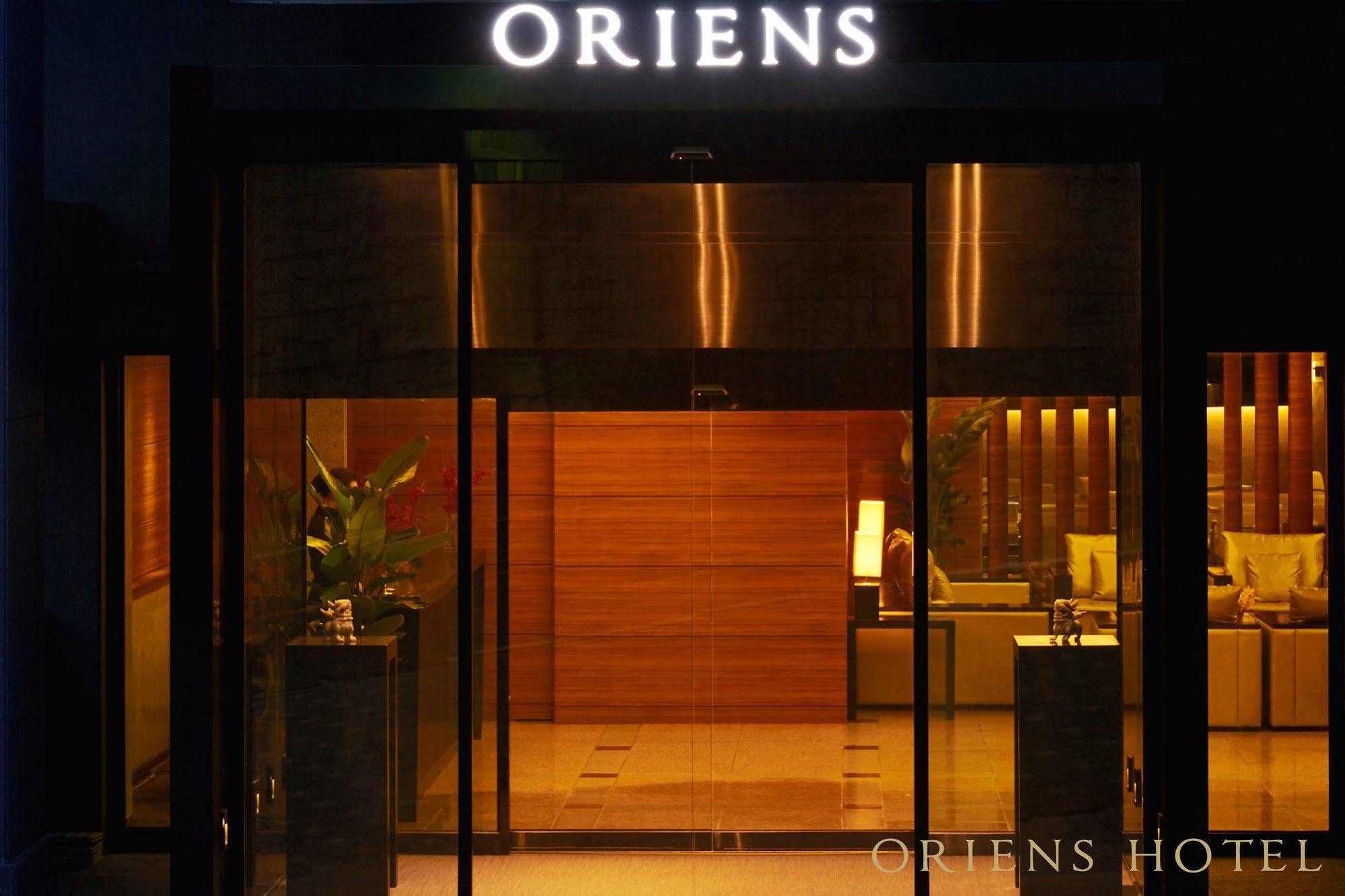 Oriens Hotel & Residences Myeongdong Сеул Екстер'єр фото